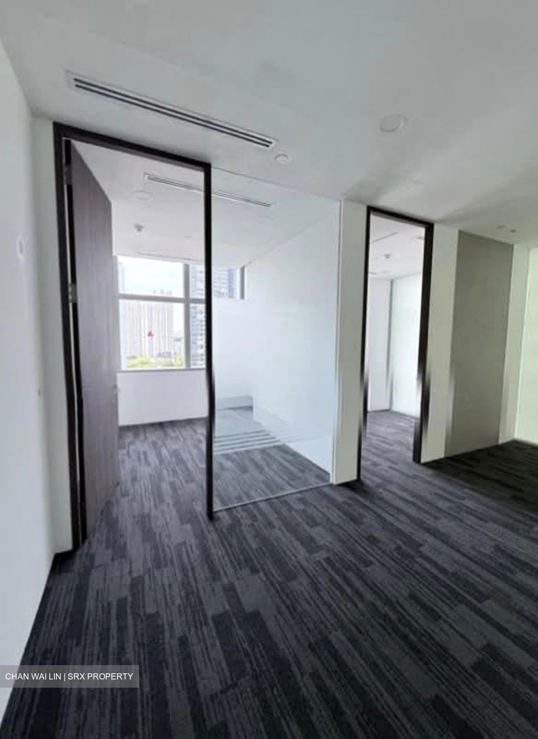 City Square Mall (D8), Office #589654161